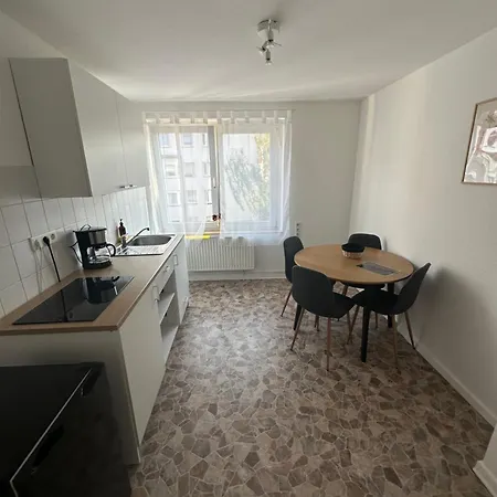 Doppelbett Vahrenwald-list Lägenhet *